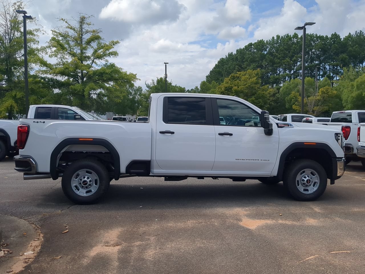 New 2026 Summit White GMC Pro image 9