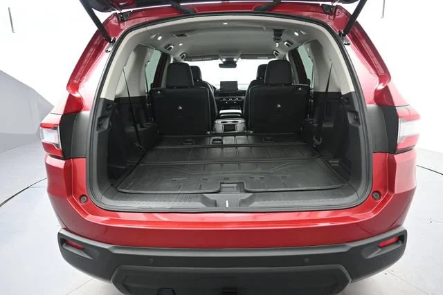 Used 2024 Radiant Red Met Honda EX-L 8 Passenger image 22
