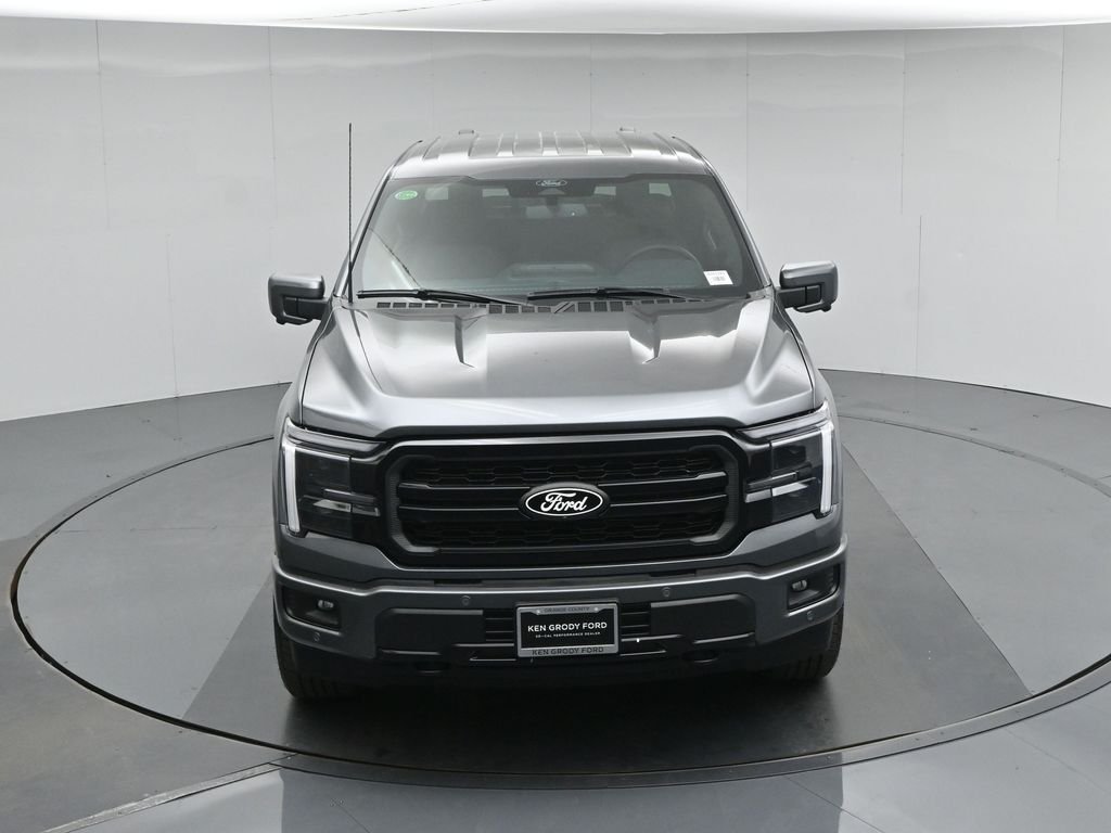 New 2026 Carbonized Gray Metallic Ford Lariat image 39