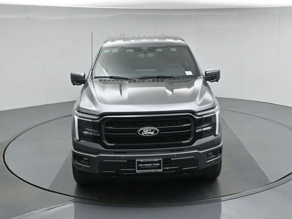 New 2026 Carbonized Gray Metallic Ford Lariat image 39