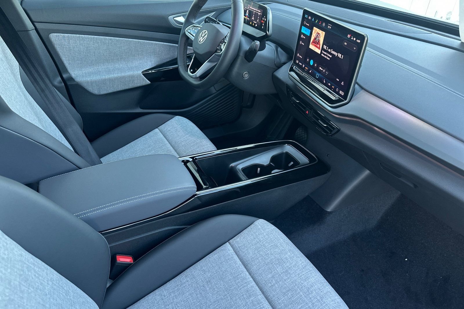 New 2026 Pure Gray Volkswagen Pro image 16