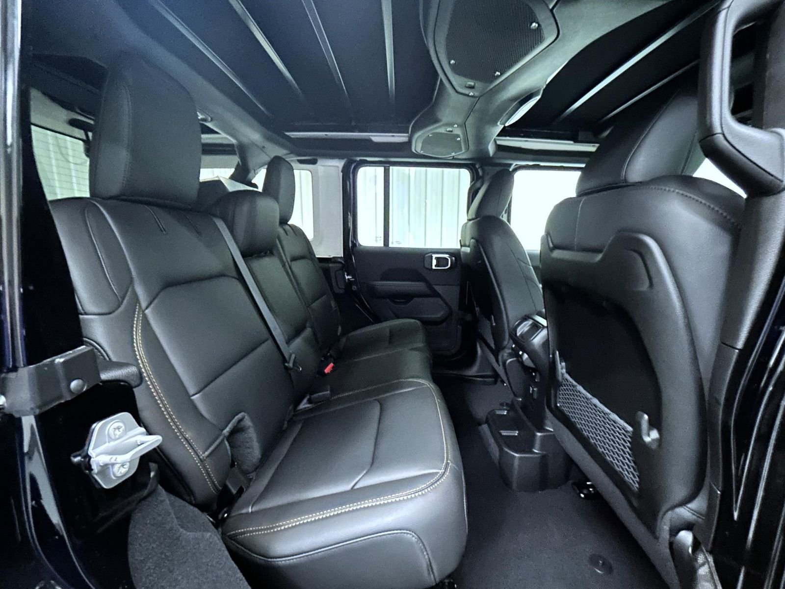 New 2027 Black Clear-Coat Paint Jeep Sahara image 18
