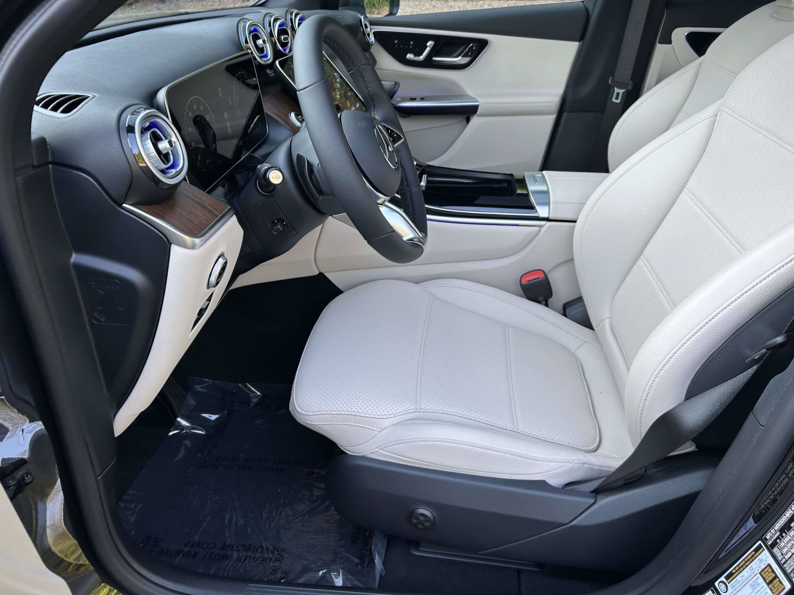New 2027 Graphite Grey Metallic Mercedes-Benz GLC 300 SUV image 20