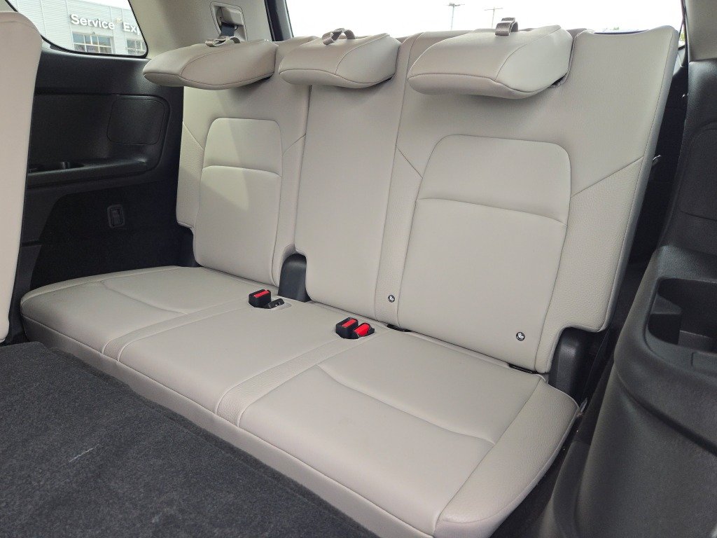 Certified Used 2025 White Nissan SL image 17