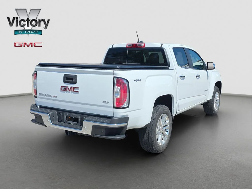 Used 2019 White GMC SLT image 18