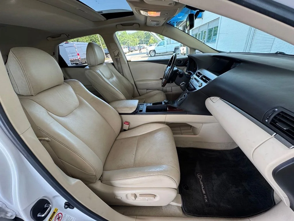 Used 2013 White Lexus 350 image 15