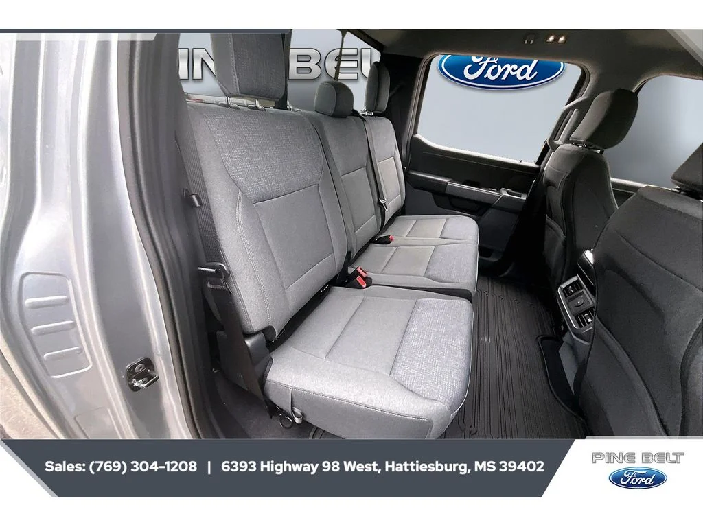 New 2026 Iconic Silver Metallic Ford XLT image 21