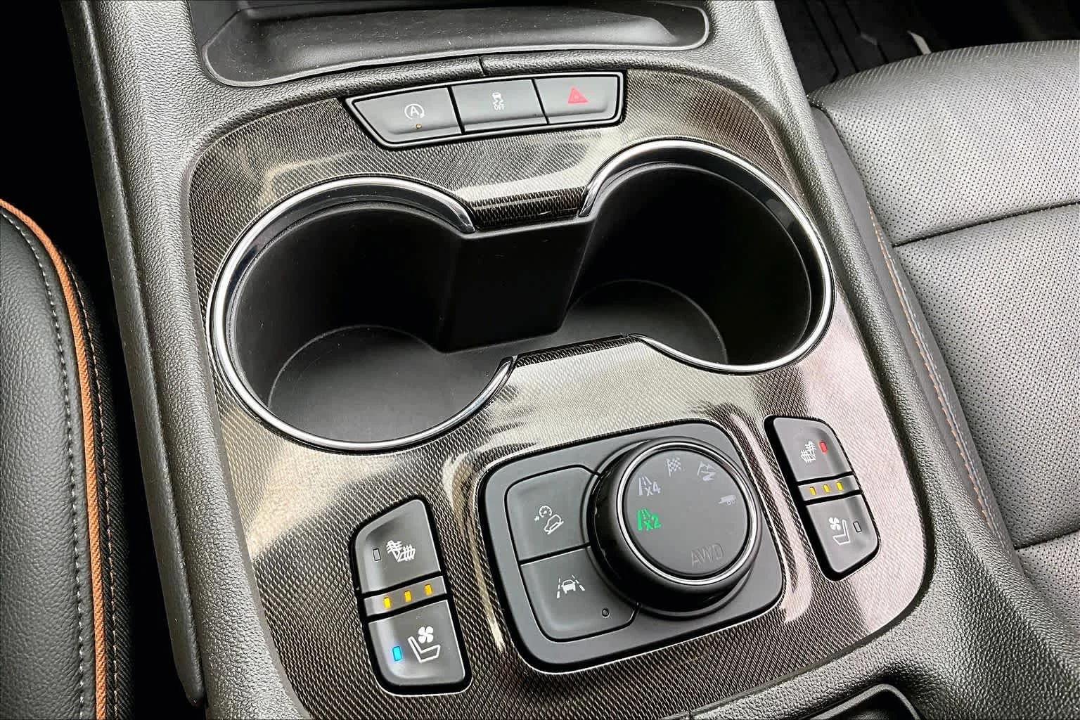 Used 2023 Summit White GMC AT4 image 35