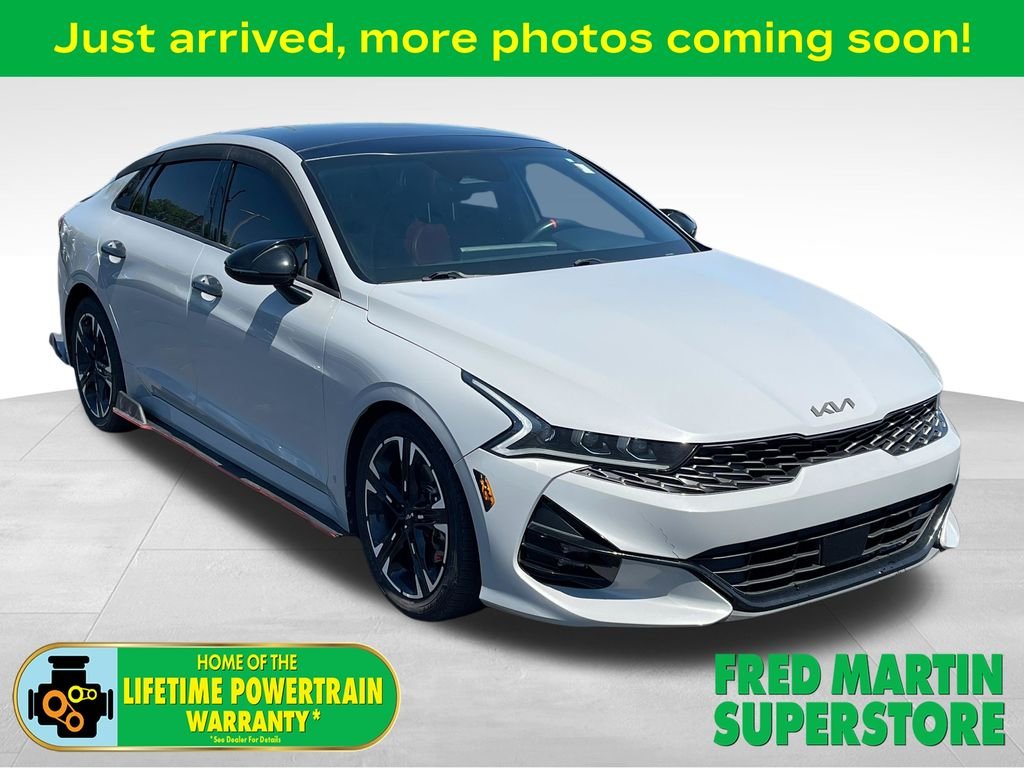 Used 2023 Wolf Gray Kia GT-Line image 1