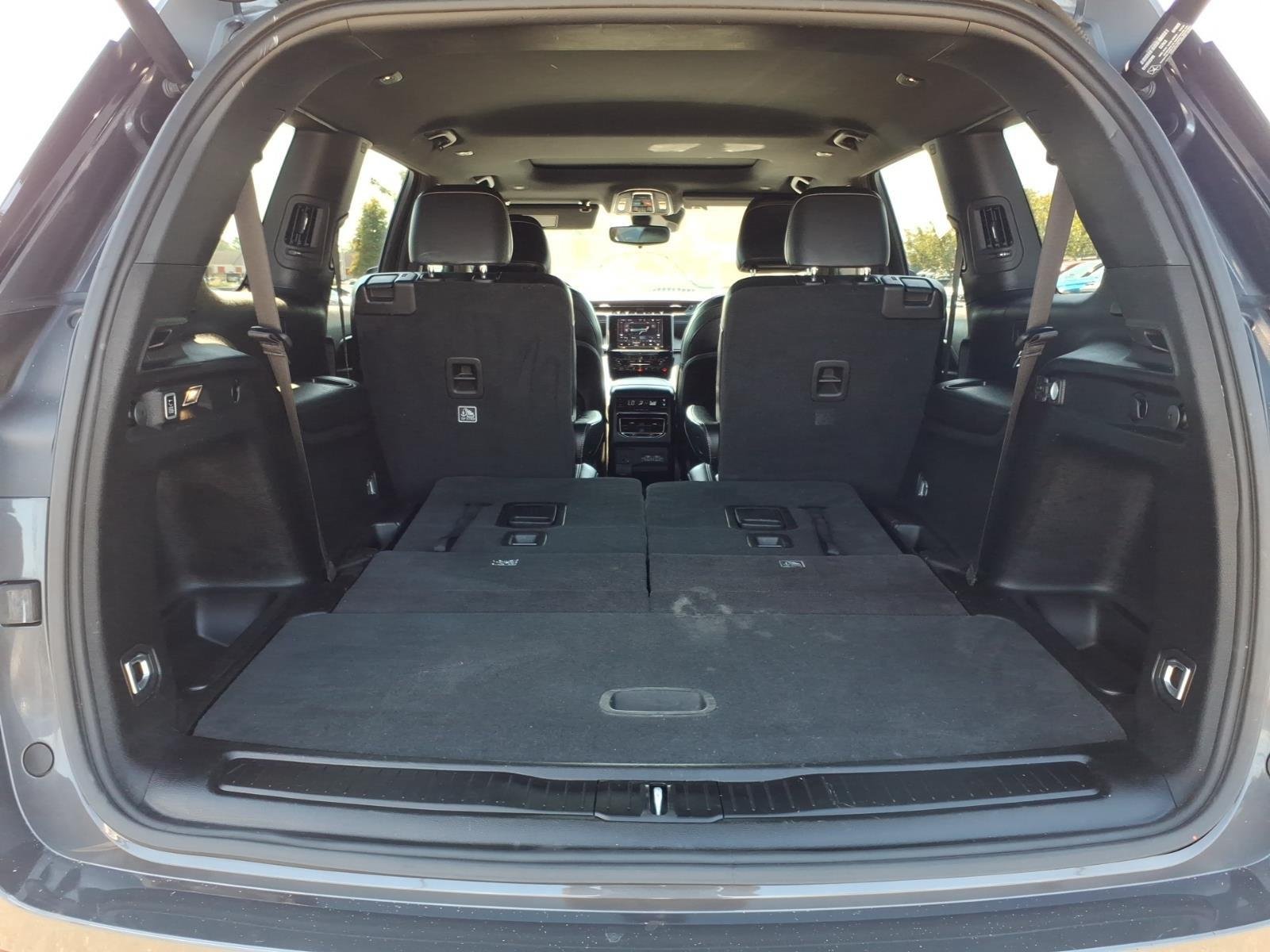 Used 2023 Baltic Gray Metallic Clearcoat Jeep Altitude image 31