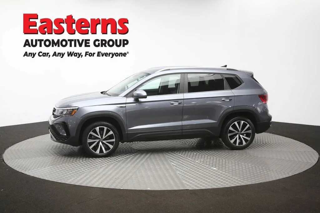 Used 2022 Gray Volkswagen 1.5T SE image 56
