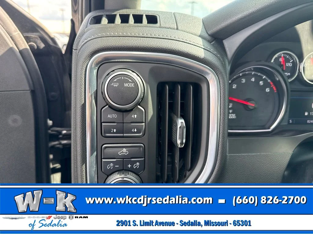 Used 2020 Brown Chevrolet LT image 22
