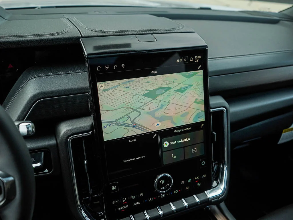 2026 GMC Yukon XL Denali - Photo 24