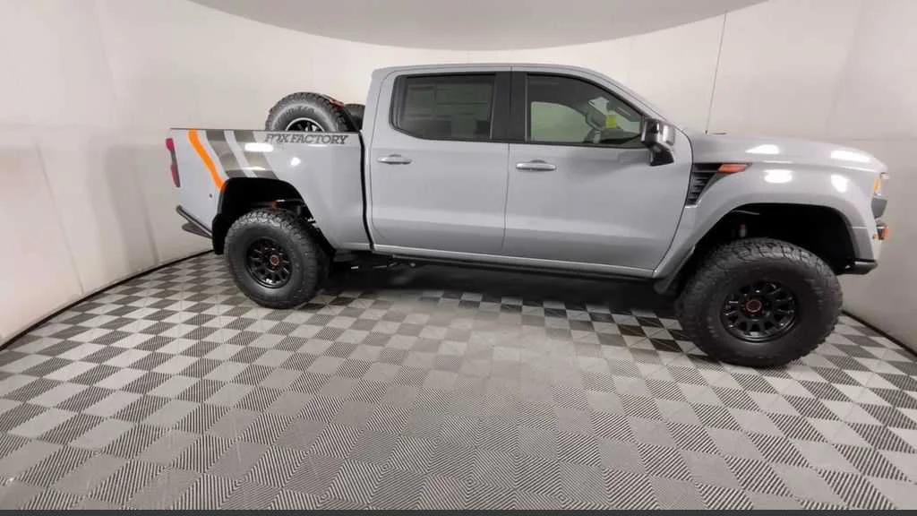 2025 Chevrolet Silverado 1500 RST - Photo 25