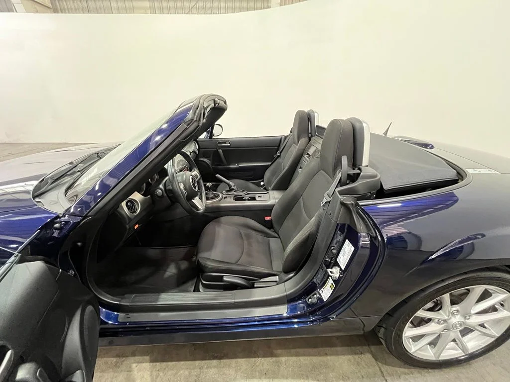 Used 2012 Blue Mazda Touring image 17