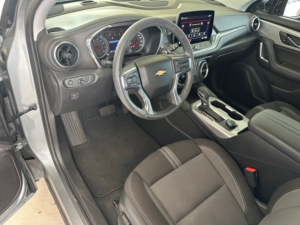 Used 2023 Gray Chevrolet LT image 12
