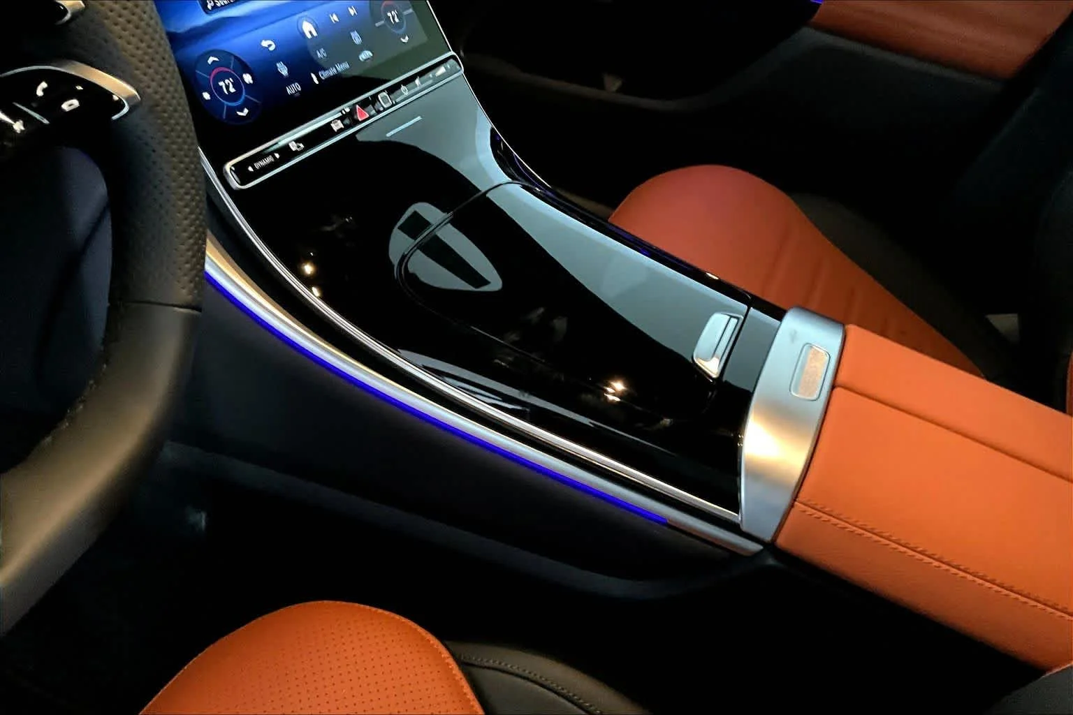 New 2026 Obsidian Black Metallic Mercedes-Benz GLC 300 image 11