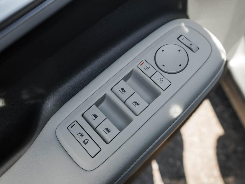 New 2026 Phantom Black Hyundai SEL AWD image 45