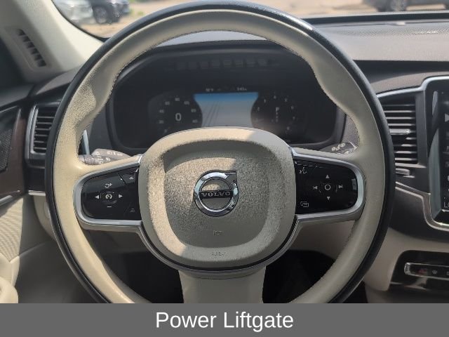 Used 2019 White Volvo T6 Momentum image 9