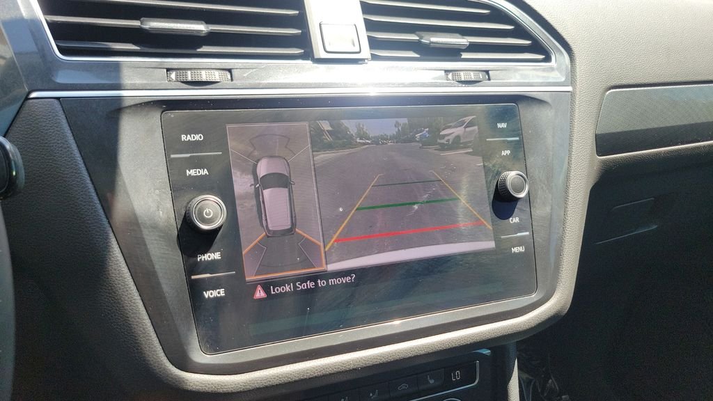 2018 Volkswagen Tiguan SEL Premium - Photo 18