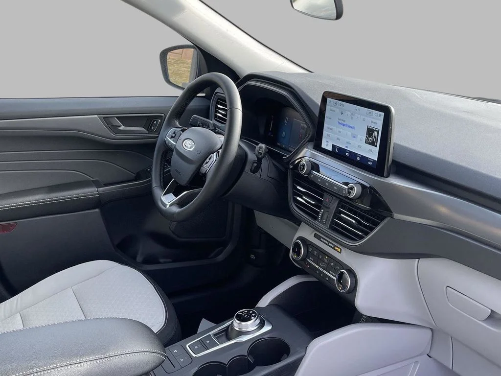 New 2026 Agate Black Metallic Ford Active® image 15