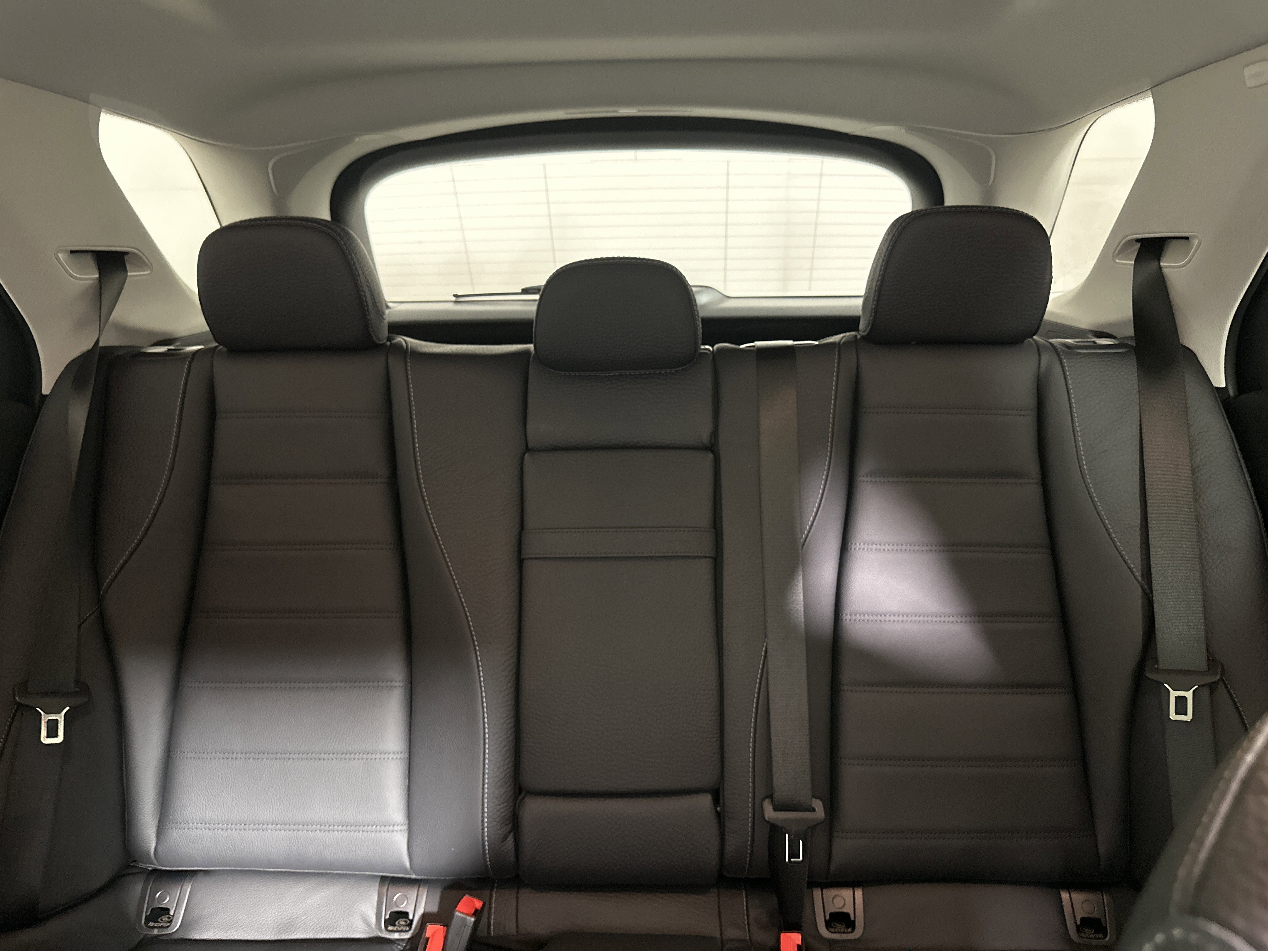 New 2026 Selenite Grey Metallic Mercedes-Benz GLE 450 image 23