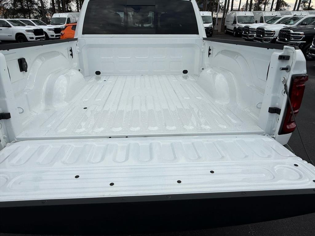 New 2026 Bright White Clear-Coat Exterior Paint RAM Tradesman Crew Cab 4x4 6