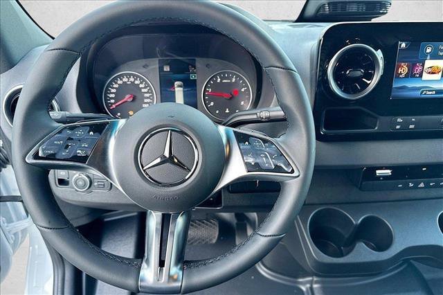 New 2026 Arctic White Mercedes-Benz  image 38