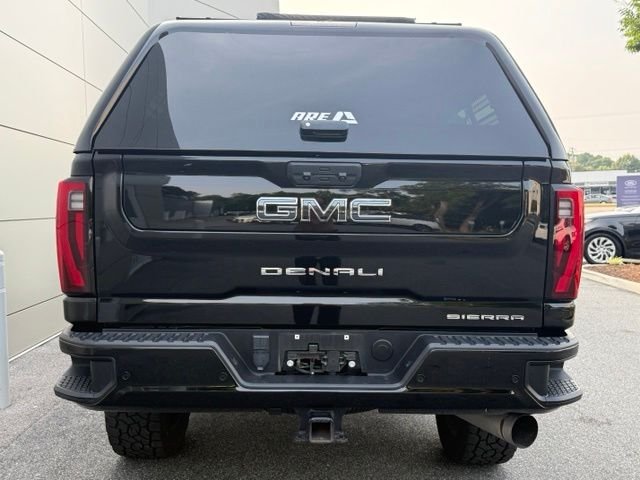 Used 2025 Onyx Black GMC Denali Ultimate image 3