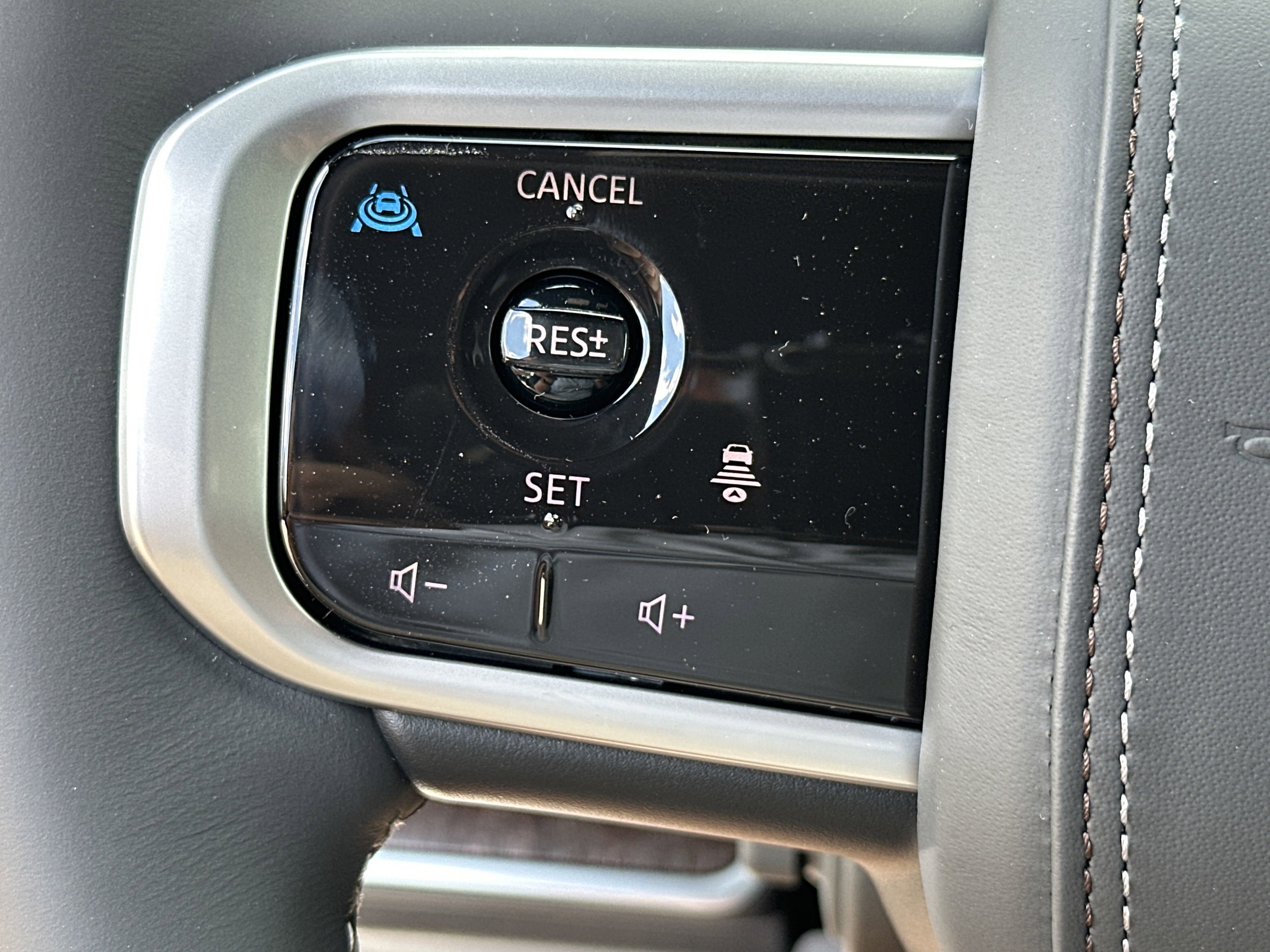 2025 Nissan Armada Platinum Reserve - Photo 25