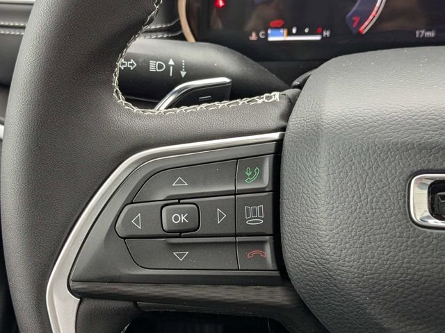 2025 Jeep Grand Cherokee Laredo - Photo 25