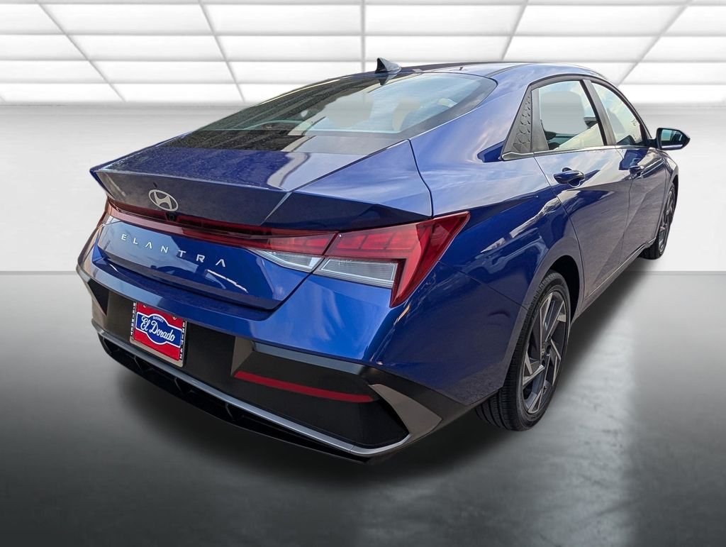 Used 2025 Blue Hyundai SEL Convenience image 28
