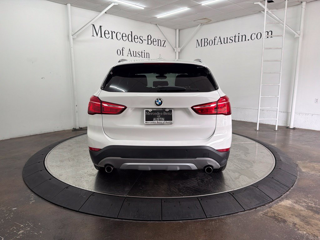 Used 2017 White BMW sDrive28i image 6