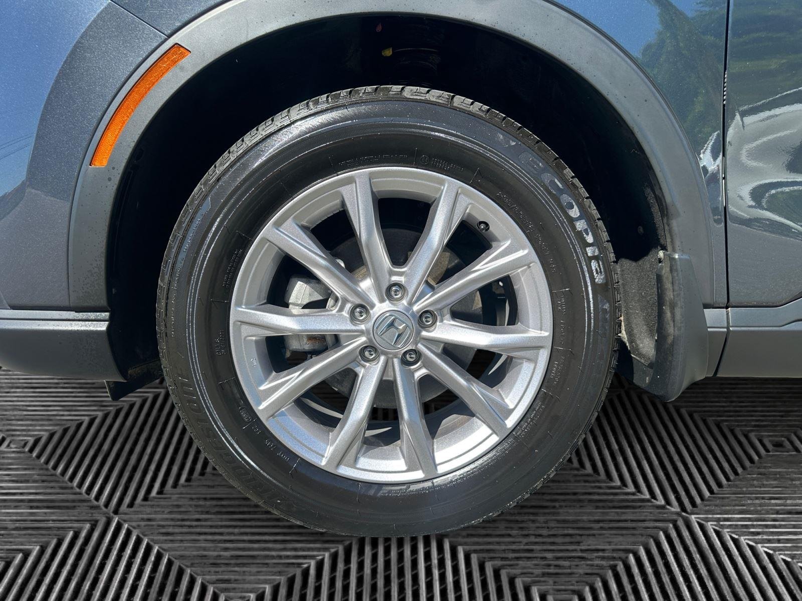 Used 2024 Meteorite Gray Metallic Honda EX-L image 9