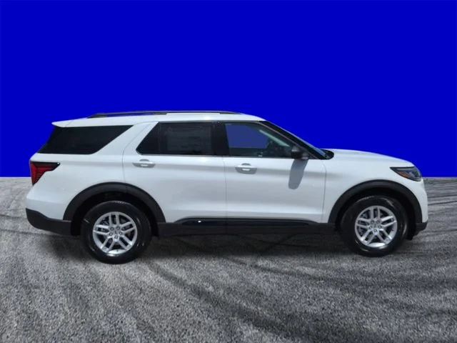 New 2026 Star White Metallic Tri-Coat Ford Active image 3