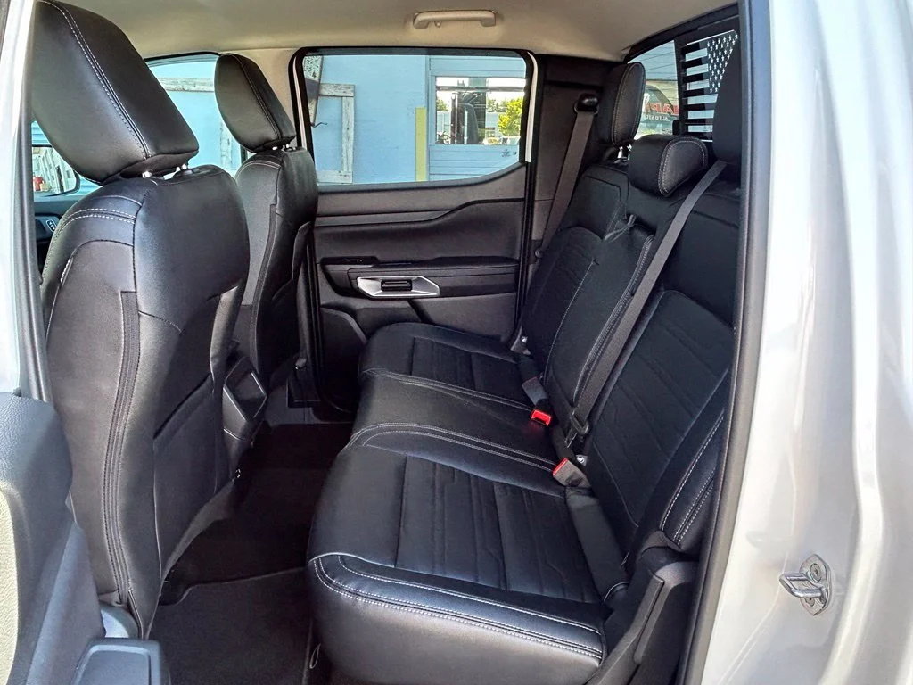 Certified Used 2025 Oxford White Ford Lariat image 23