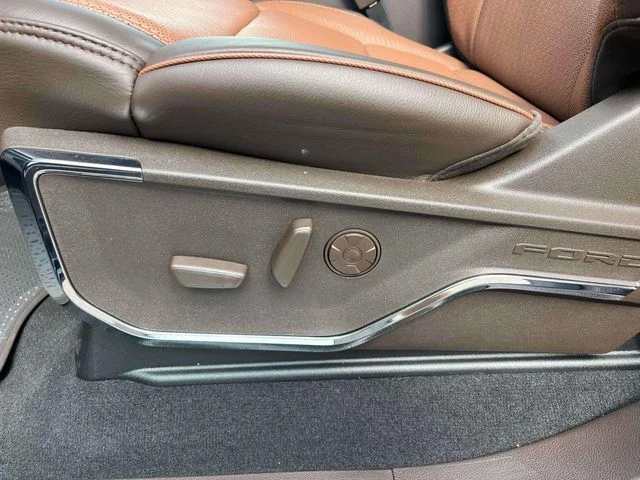 New 2027 Neptune Blue Ford F-350® King Ranch® image 22