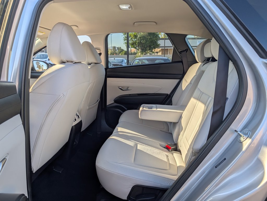 Certified Used 2025 Silver Hyundai SEL image 13