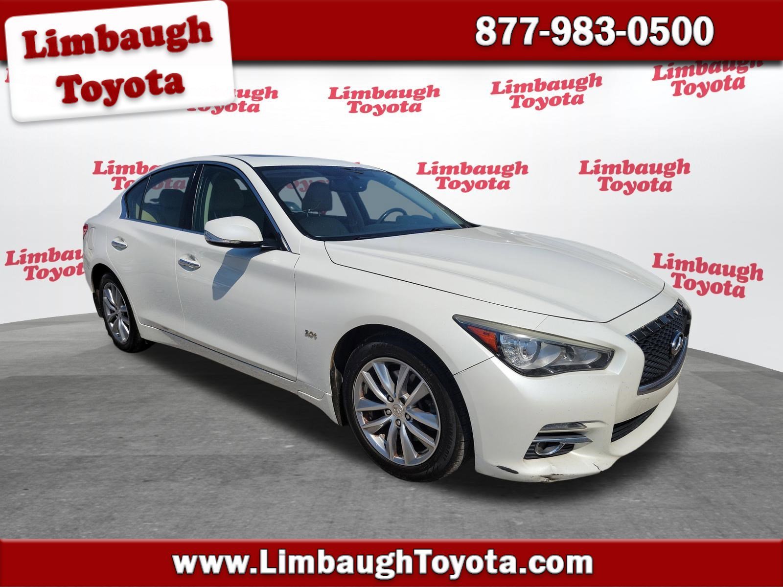 2017 INFINITI Q50 Premium