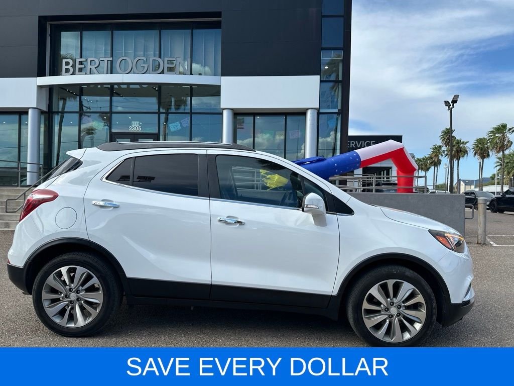 Used 2017 White Buick Preferred image 3