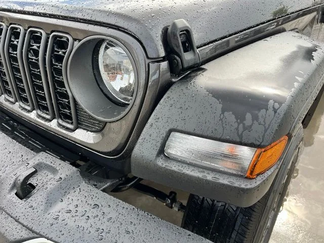 New 2026 Granite Crystal Metallic Clear-Coat Exterior Paint Jeep Sport image 13
