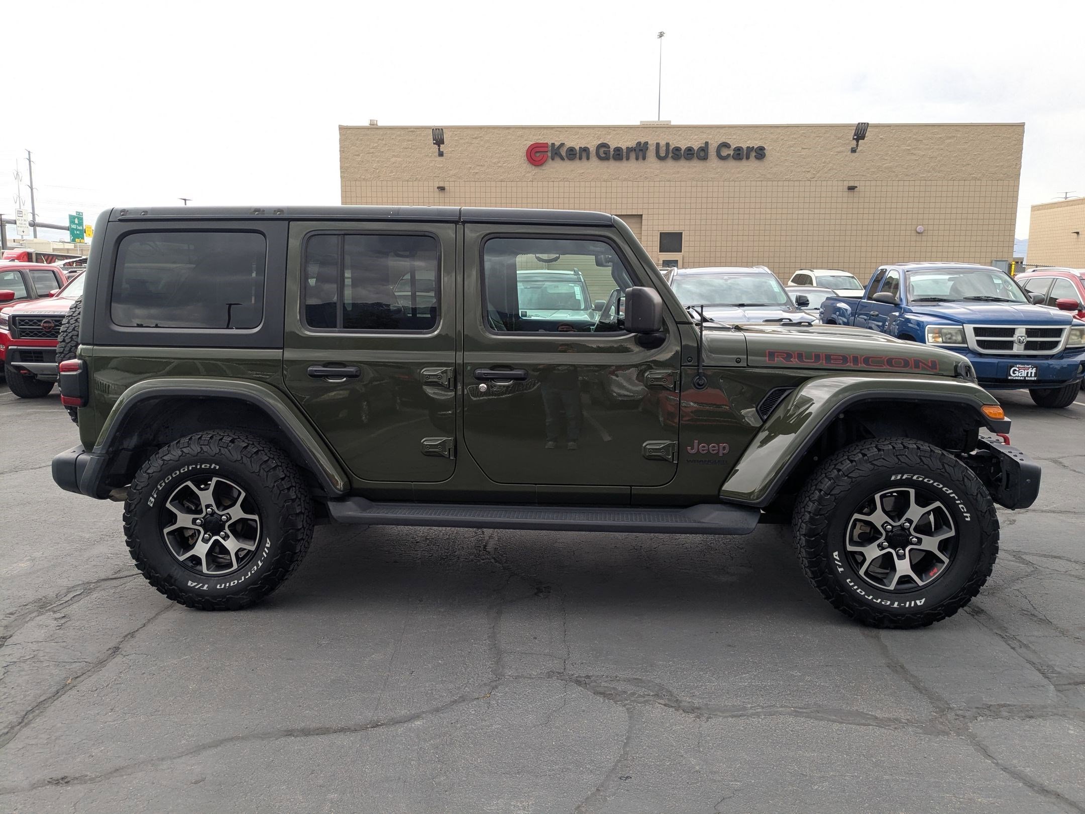 Vehicle Image 2