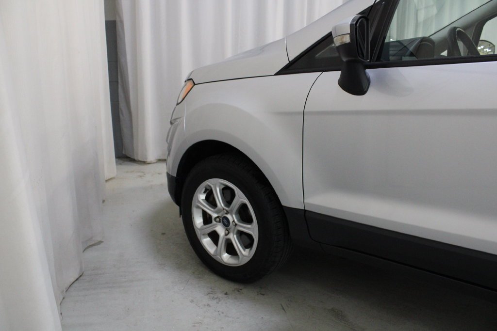 Used 2019 Silver Metallic Ford SE image 30
