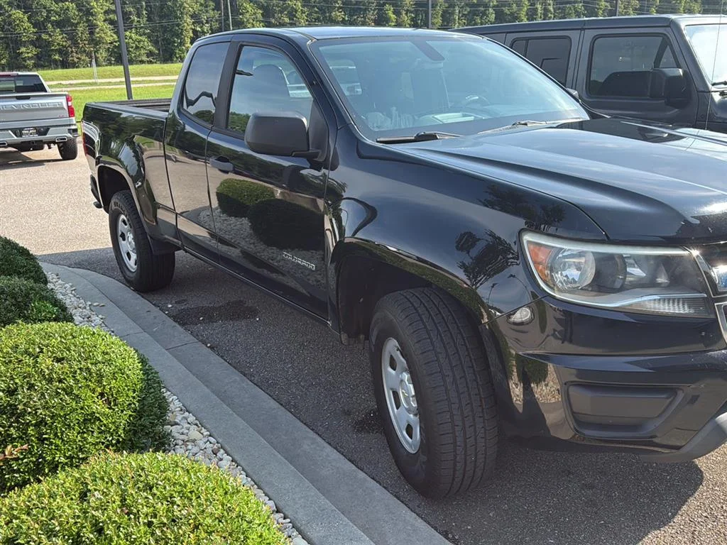 2020 Chevrolet Colorado 2WD Base Extended Cab Auto's photo