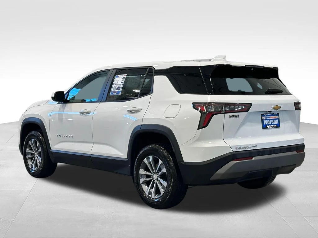 Used 2026 White Chevrolet LT image 5