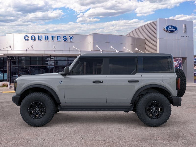 New 2026 Avalanche Gray Ford Outer Banks® image 3