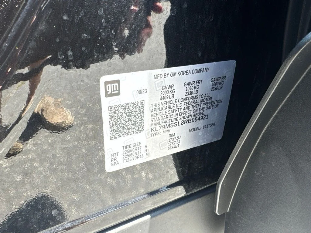 Used 2024 Black Chevrolet ACTIV image 33