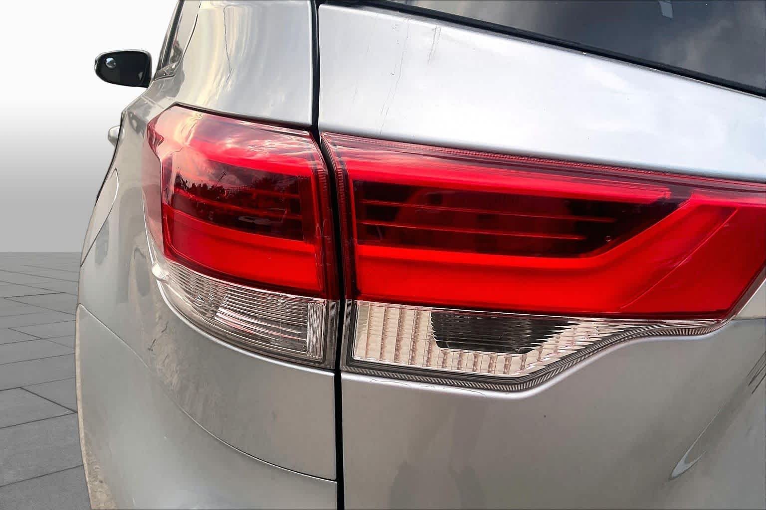Used 2018 Celestial Silver Metallic Toyota LE image 28