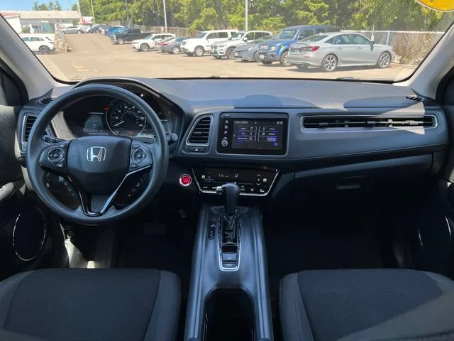 Used 2022 Platinum White Pearl Honda EX image 11