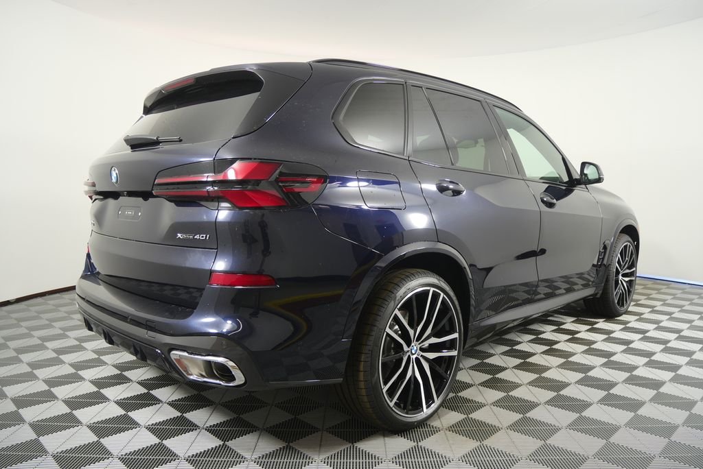 New 2026 Carbon Black Metallic BMW xDrive40i image 3